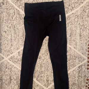 SOLD Black Gymshark Leggings